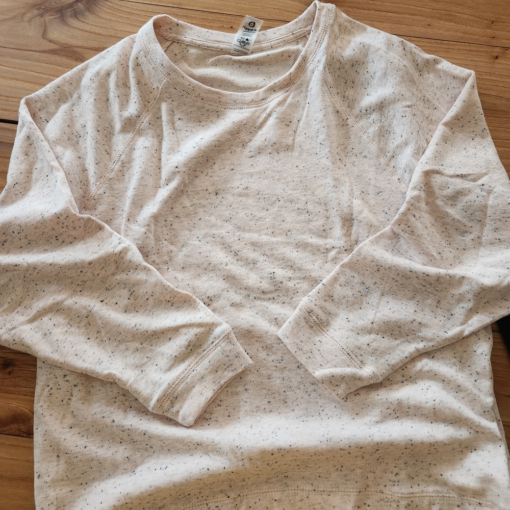 NWT Mono B Creamy Pink Speckled Sweatshirt - 1X/2X